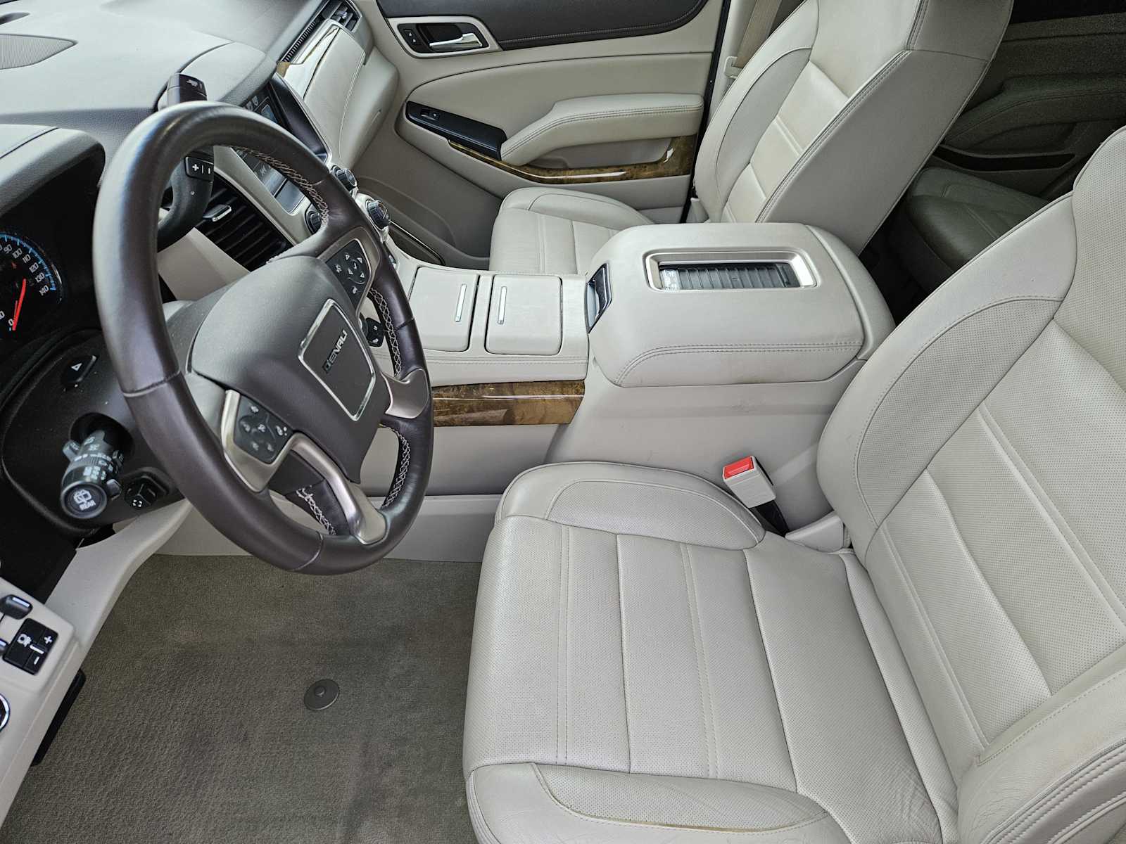 Thumbnail: 2017 GMC Yukon - 12