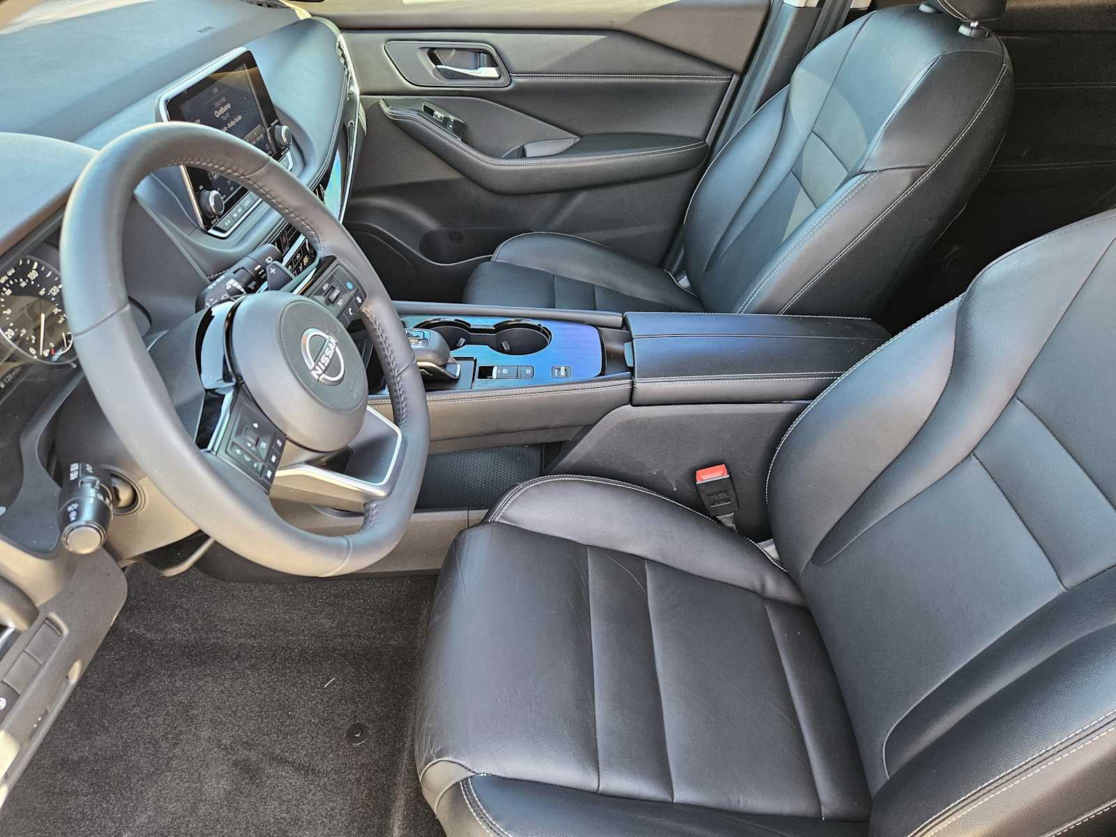 Thumbnail: 2022 Nissan Rogue - 13