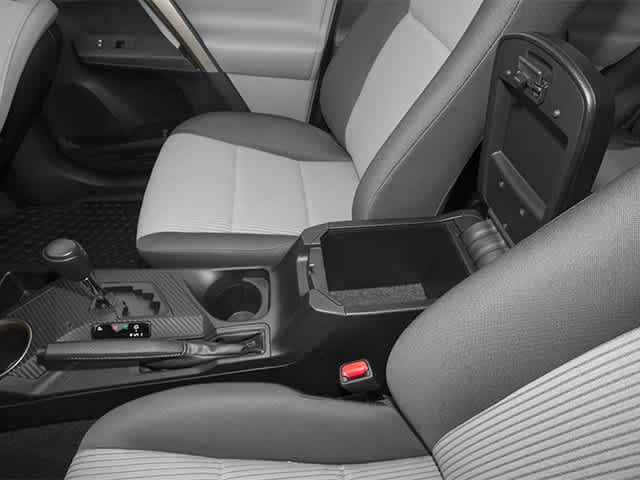 2014 Toyota RAV4 LE 20