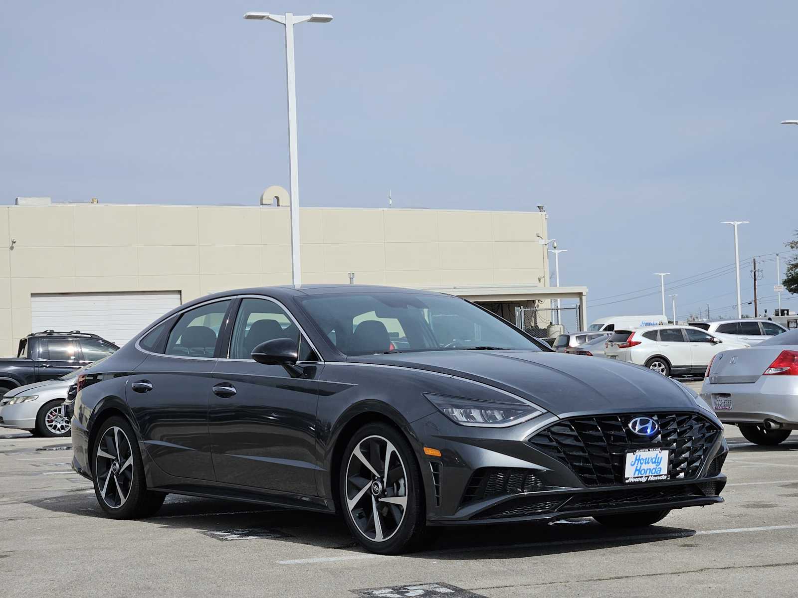 Thumbnail: 2022 Hyundai Sonata - 3