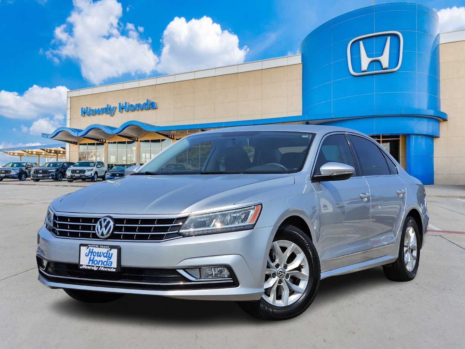 2016 Volkswagen Passat S -
                  Austin, TX