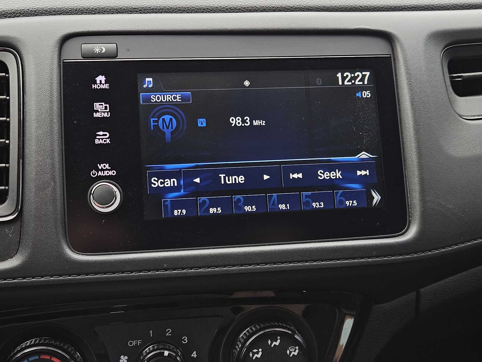 Thumbnail: 2019 Honda HR-V - 17