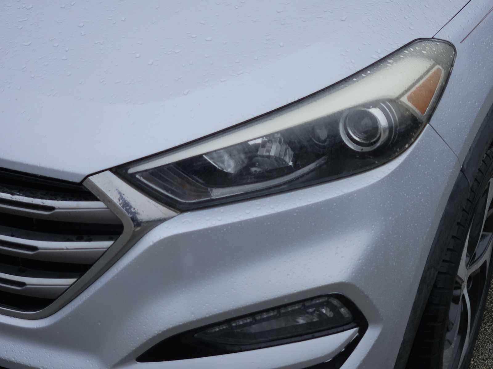 Thumbnail: 2016 Hyundai Tucson - 7