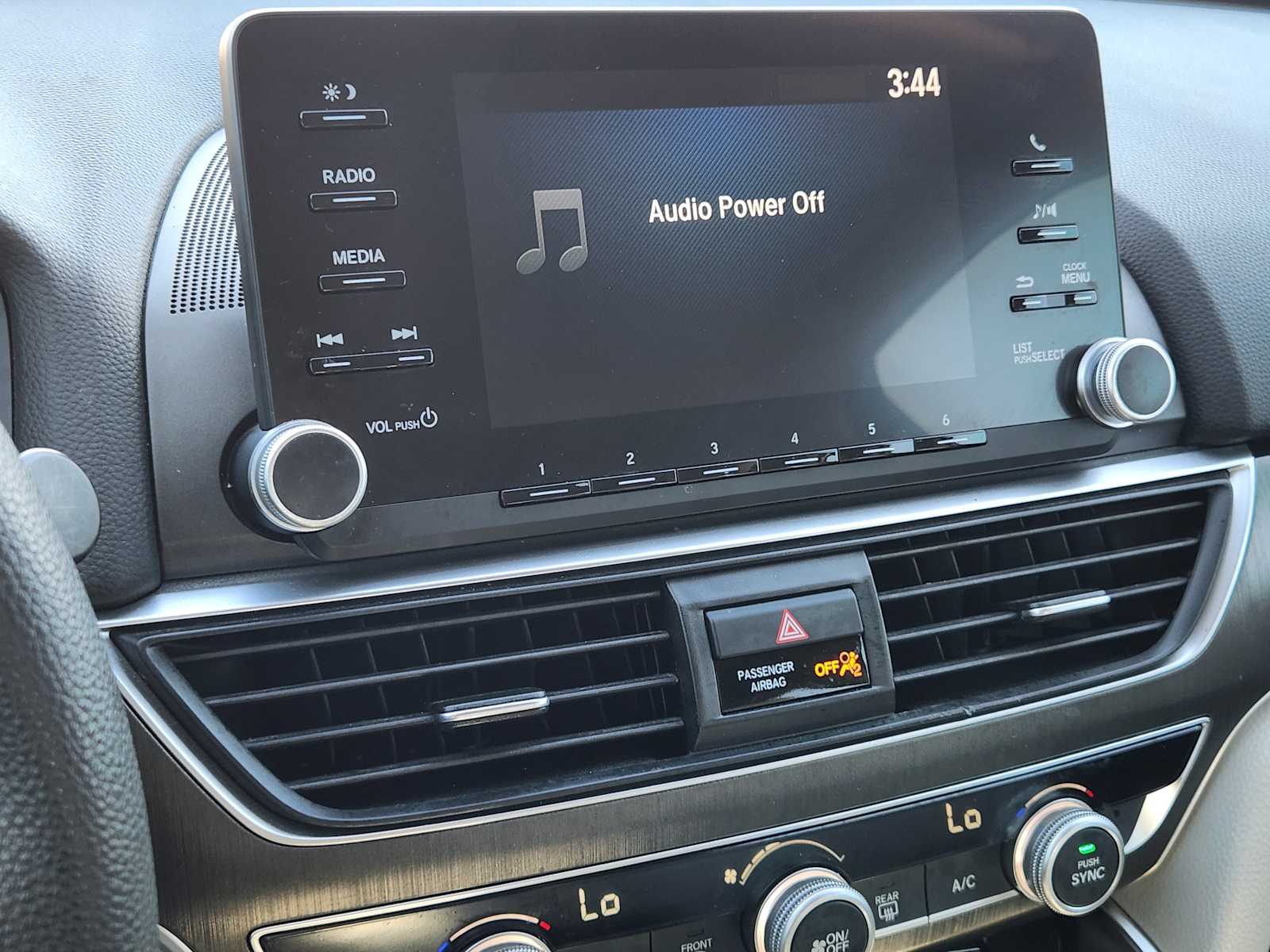 Thumbnail: 2019 Honda Accord - 17