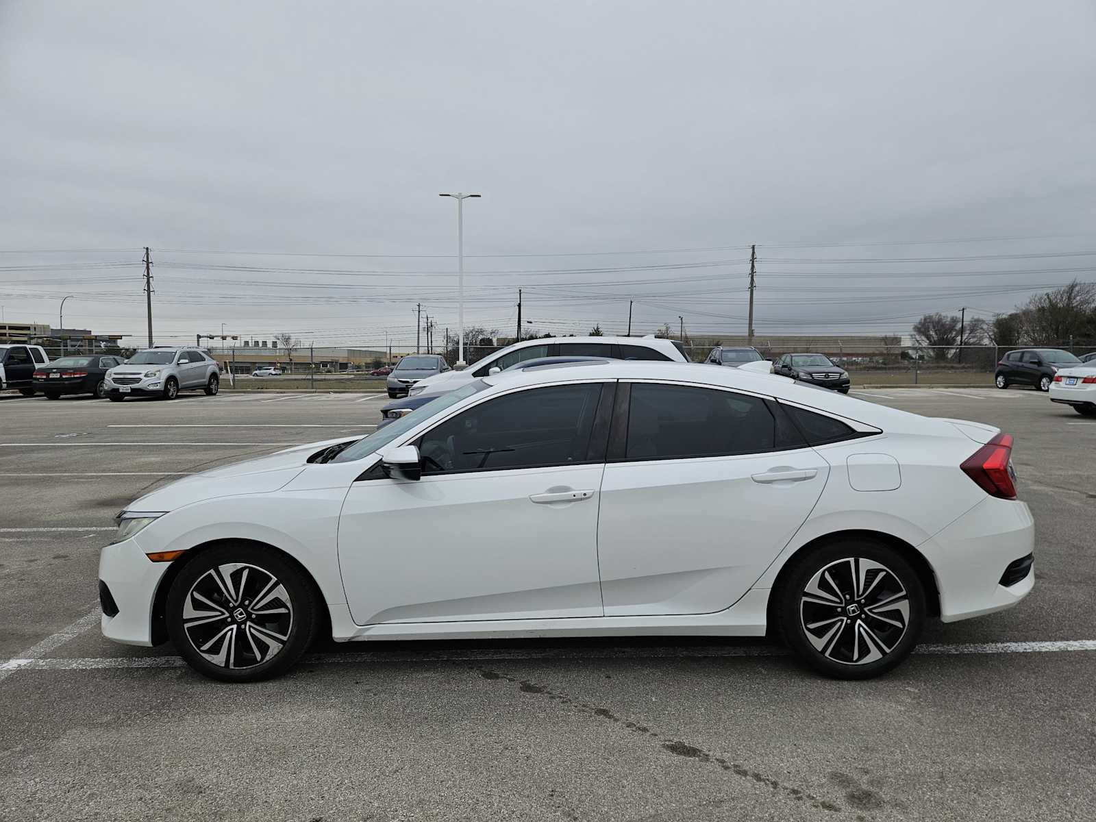 Thumbnail: 2018 Honda Civic - 4