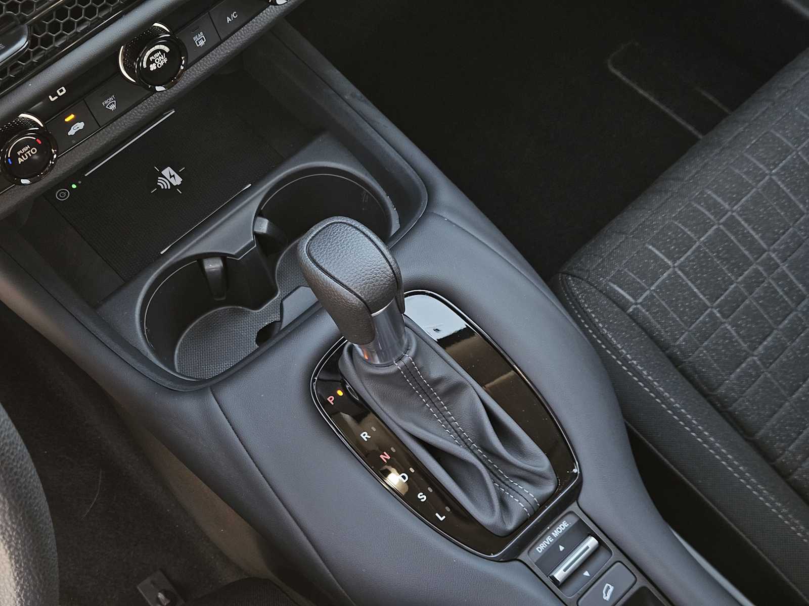 Thumbnail: 2026 Honda HR-V - 18