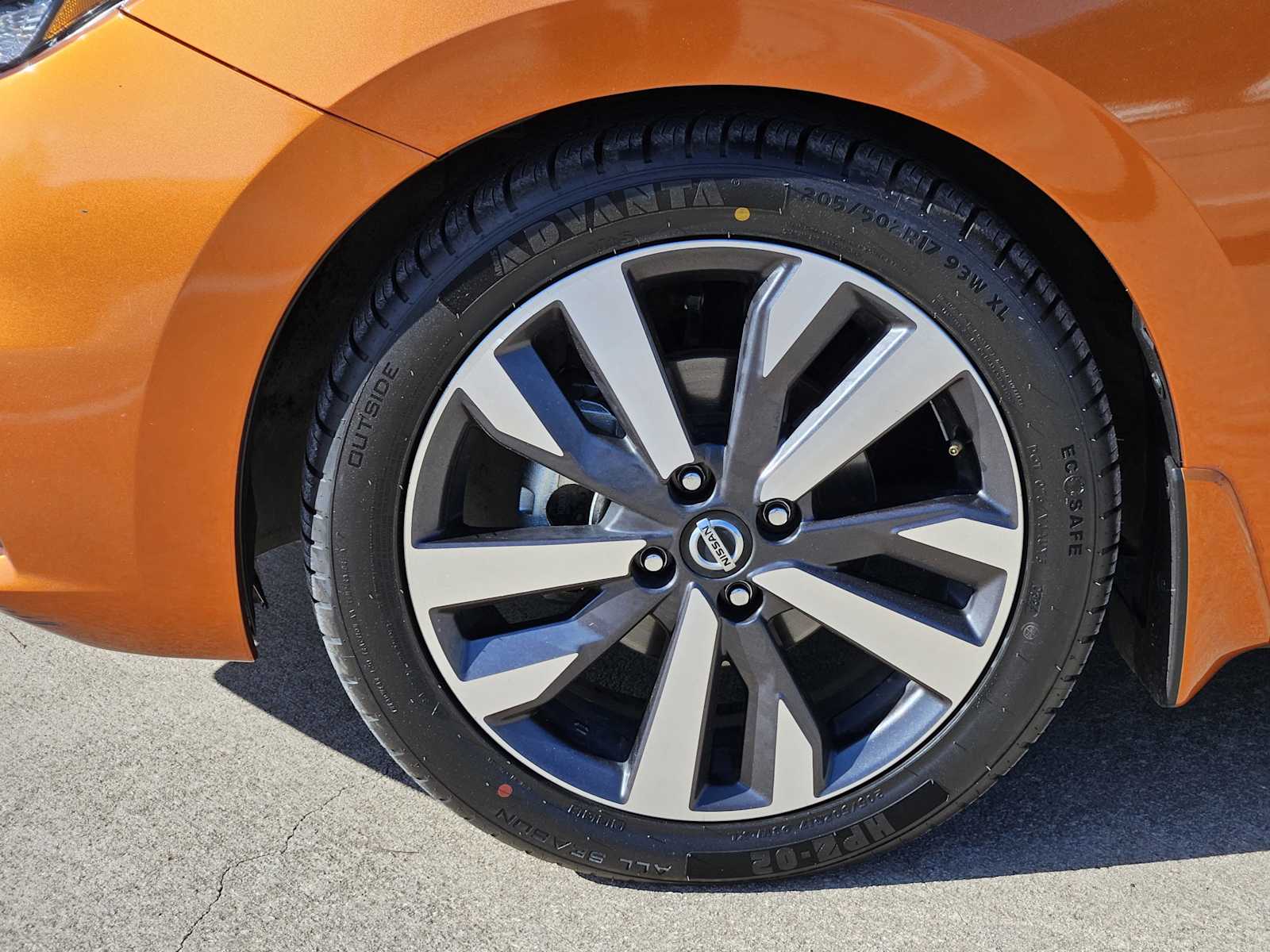 Thumbnail: 2021 Nissan Versa - 9