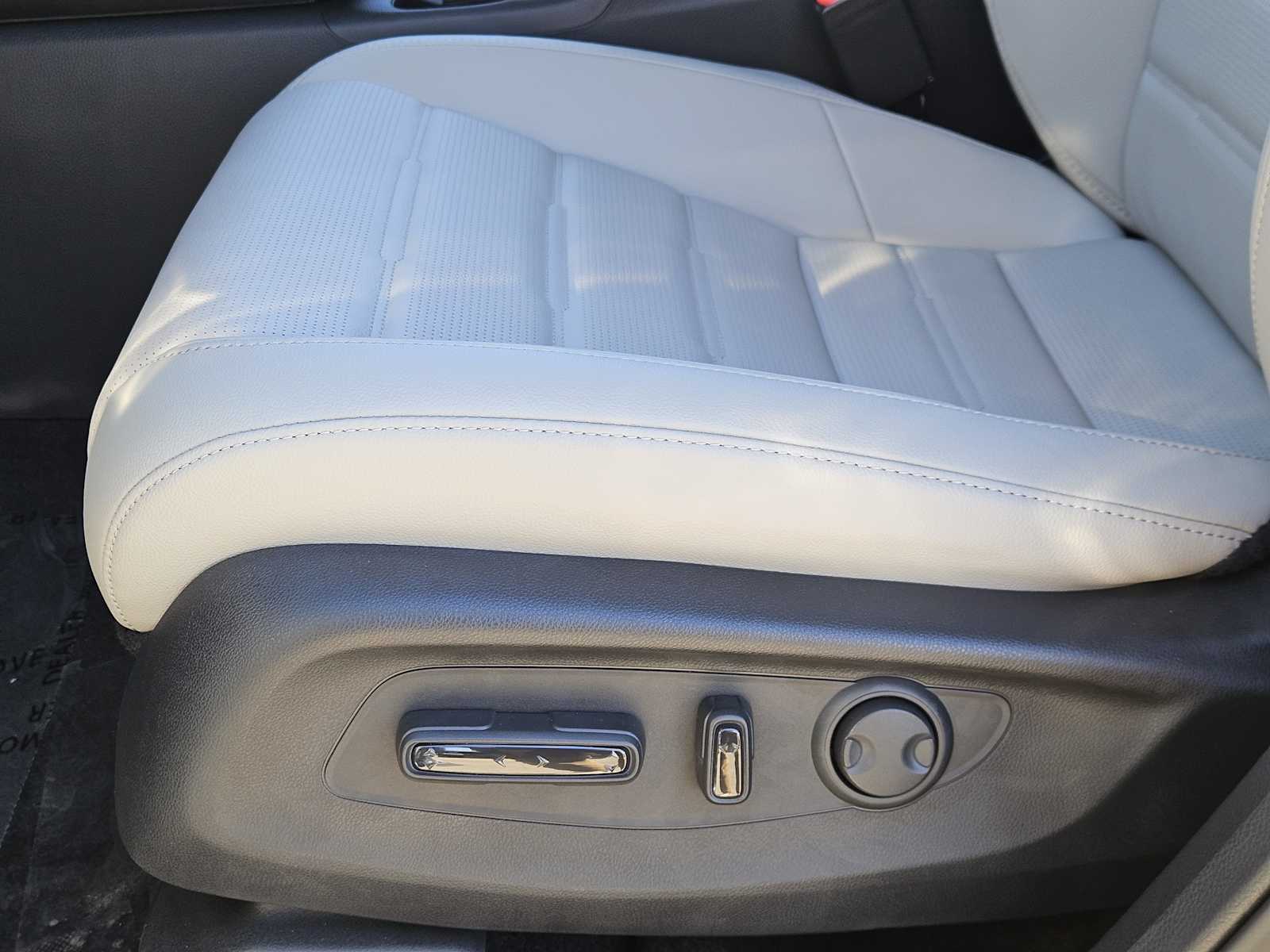 Thumbnail: 2026 Honda CR-V - 19