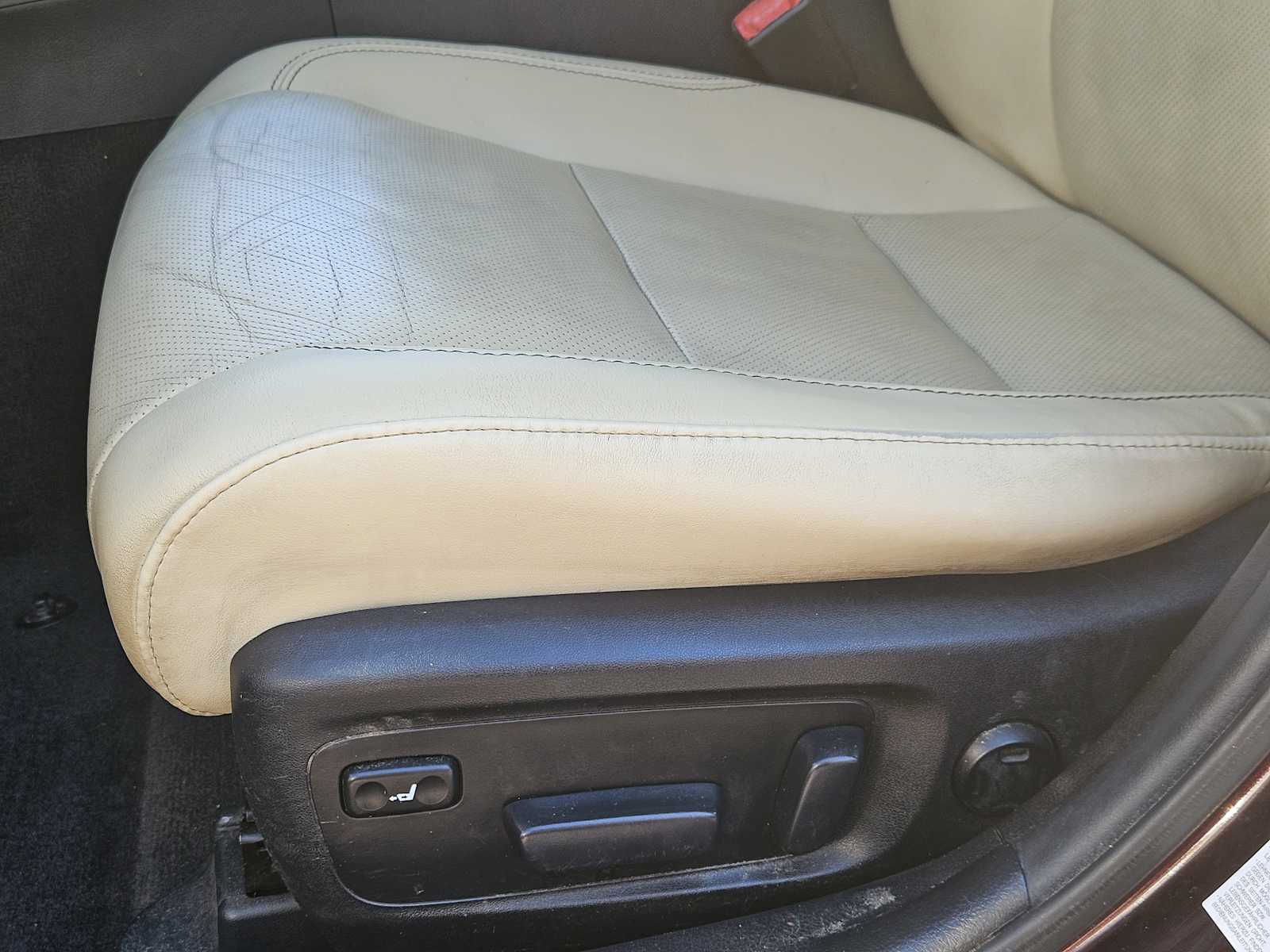 Thumbnail: 2014 Toyota Avalon - 24