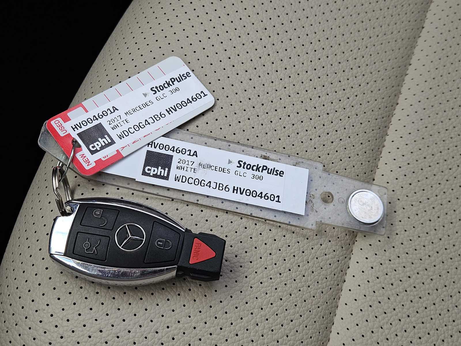 Thumbnail: 2017 Mercedes-Benz GLC - 31