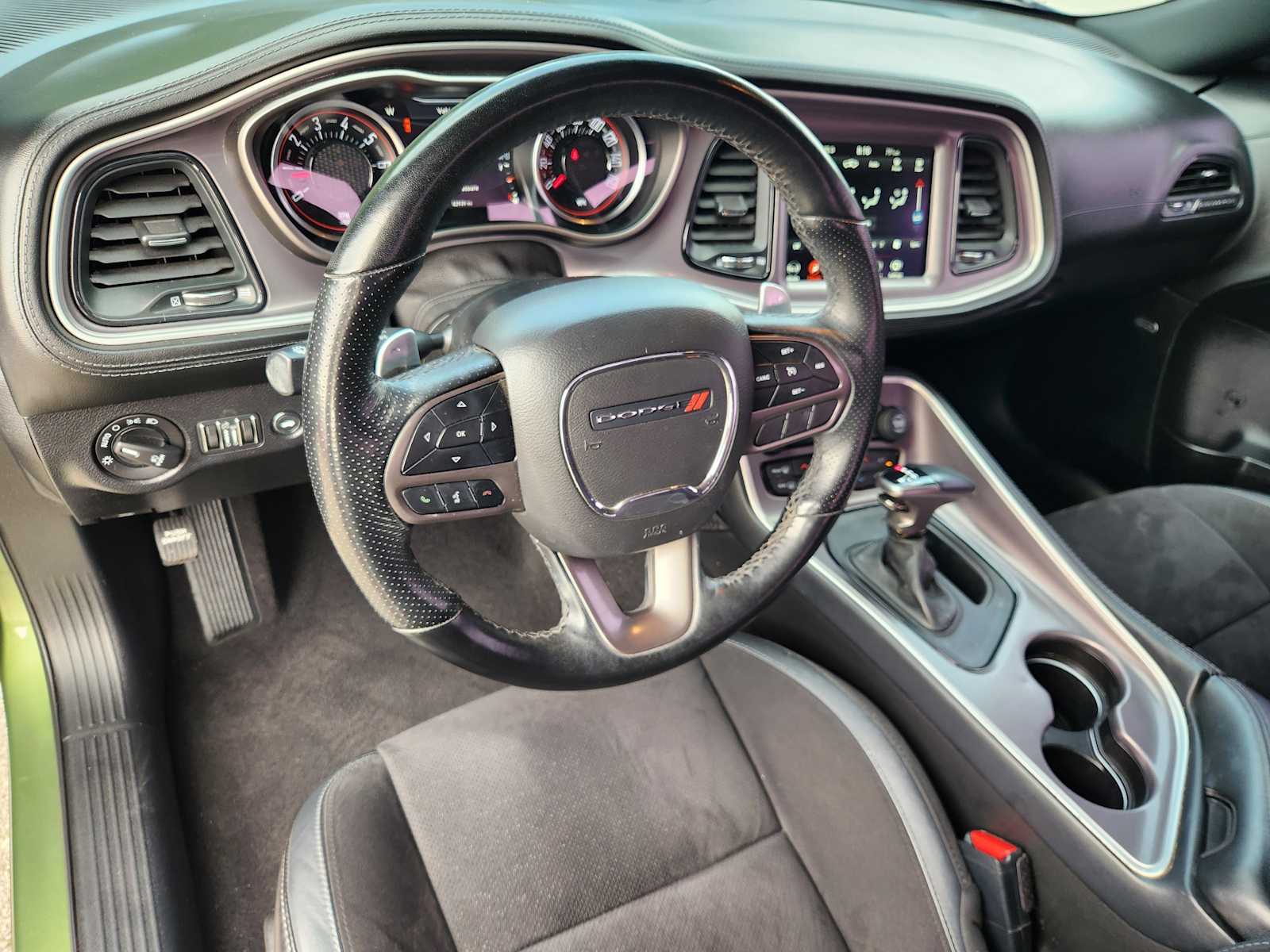 Thumbnail: 2022 Dodge Challenger - 25