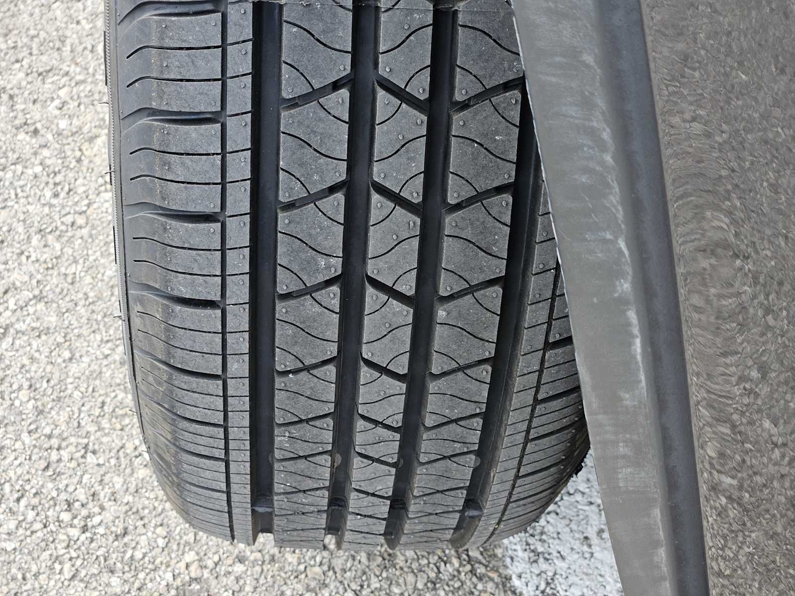 Thumbnail: 2020 Jeep Cherokee - 10