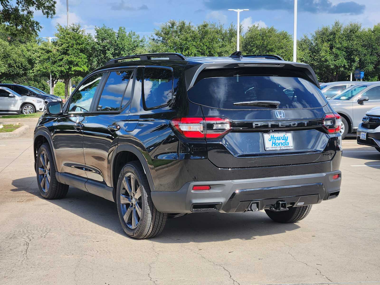 Thumbnail: 2026 Honda Pilot - 3