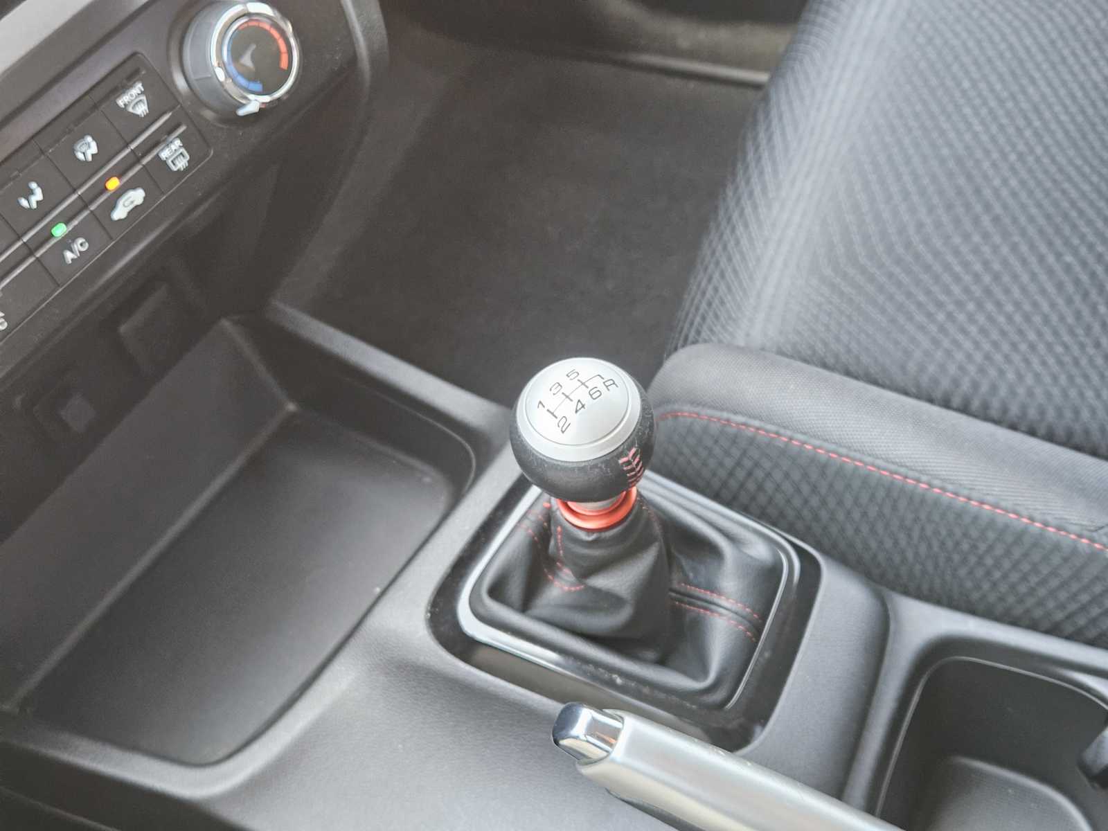Thumbnail: 2012 Honda Civic - 18