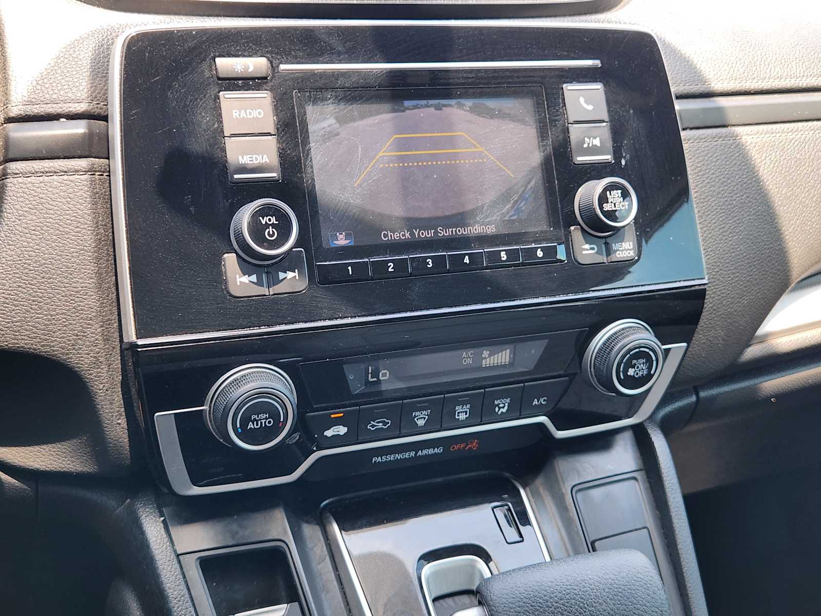 Thumbnail: 2019 Honda CR-V - 18