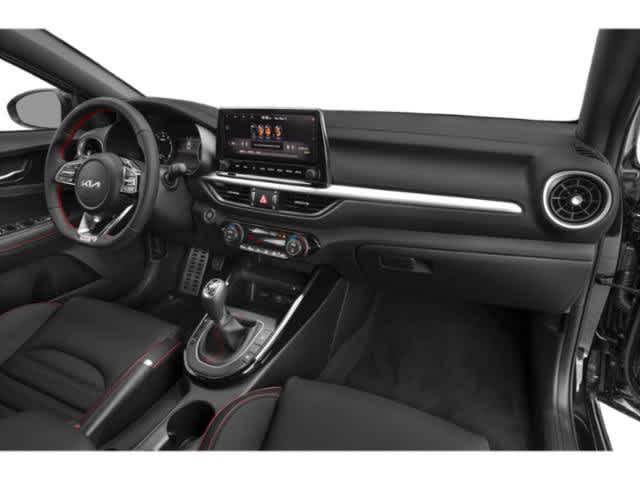 Thumbnail: 2023 Kia Forte - 18