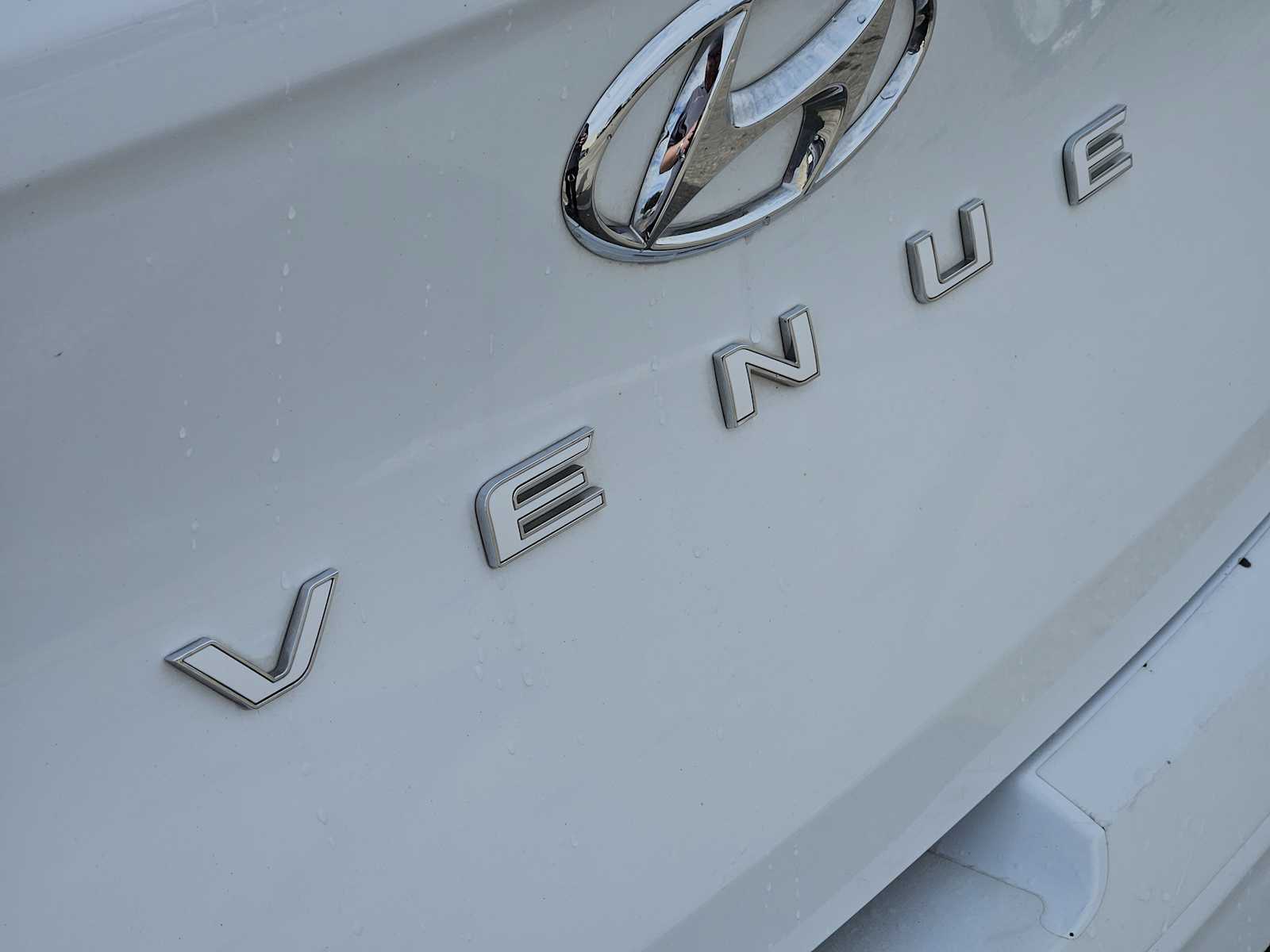 Thumbnail: 2023 Hyundai Venue - 11