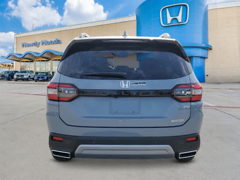 2025 Honda Pilot Touring photo 4