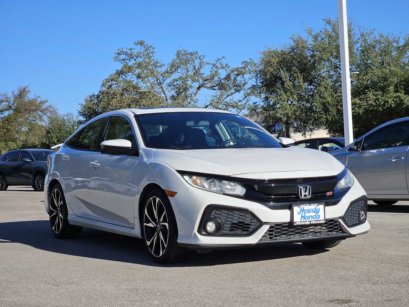 Thumbnail: 2018 Honda Civic - 3