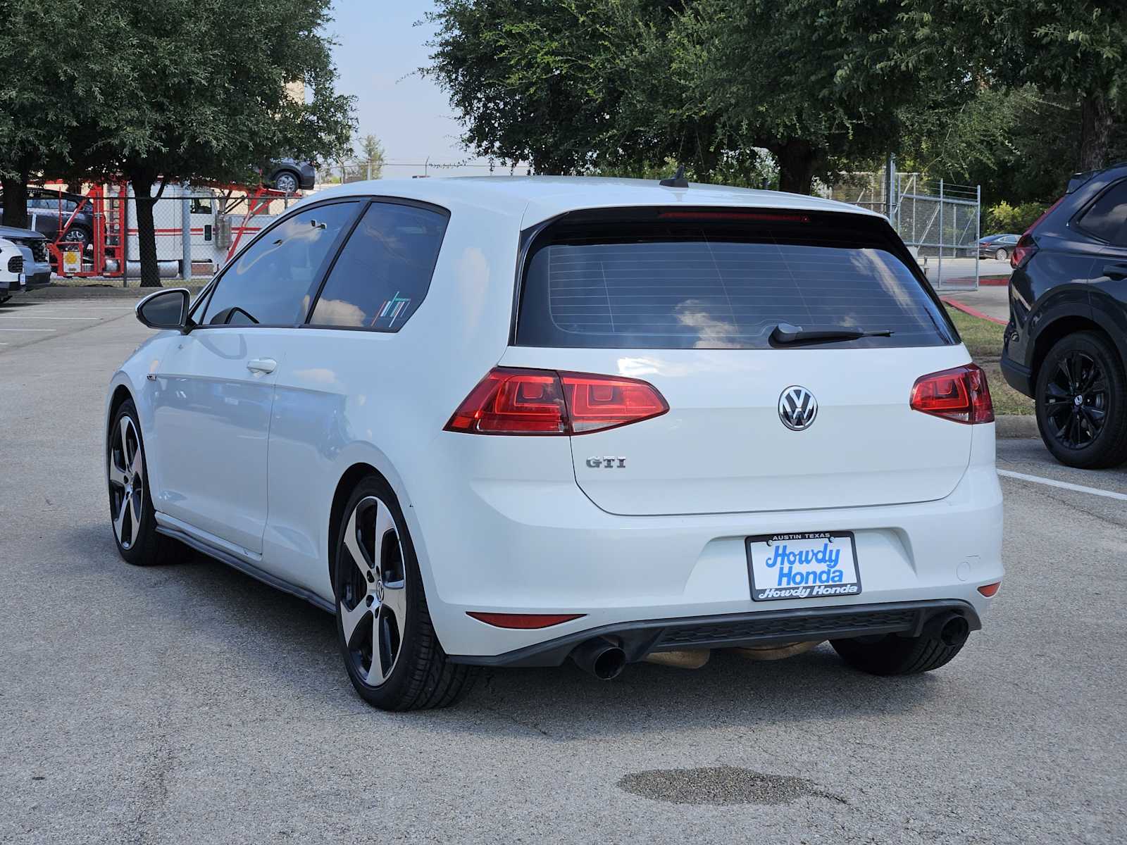 Thumbnail: 2015 Volkswagen Golf - 6