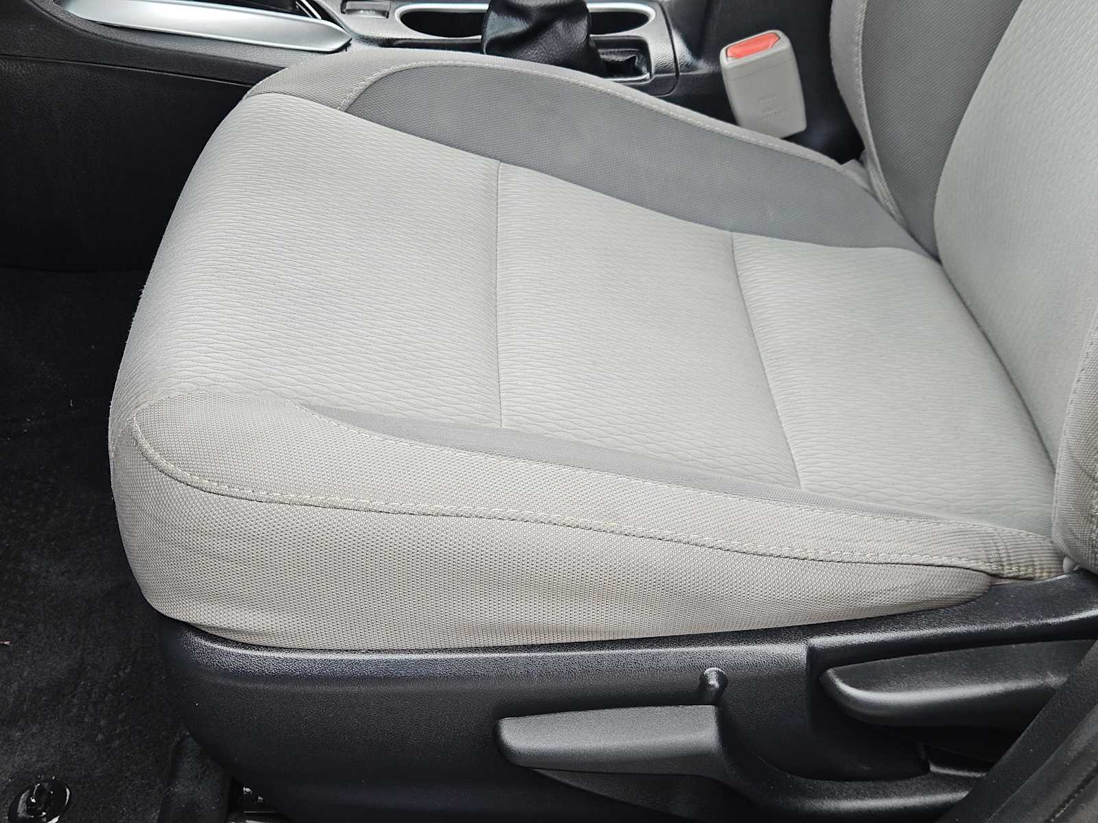 Thumbnail: 2018 Toyota Corolla - 23