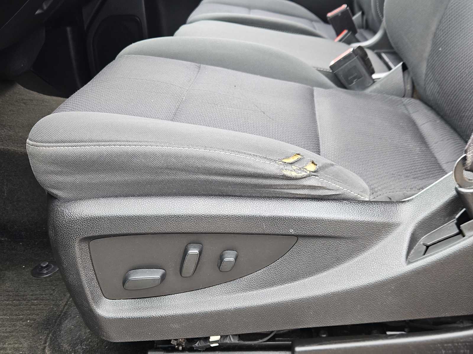 Thumbnail: 2016 Chevrolet Silverado 1500 - 23