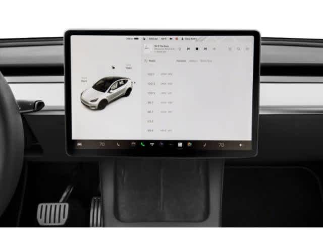 Thumbnail: 2021 Tesla Model Y - 10