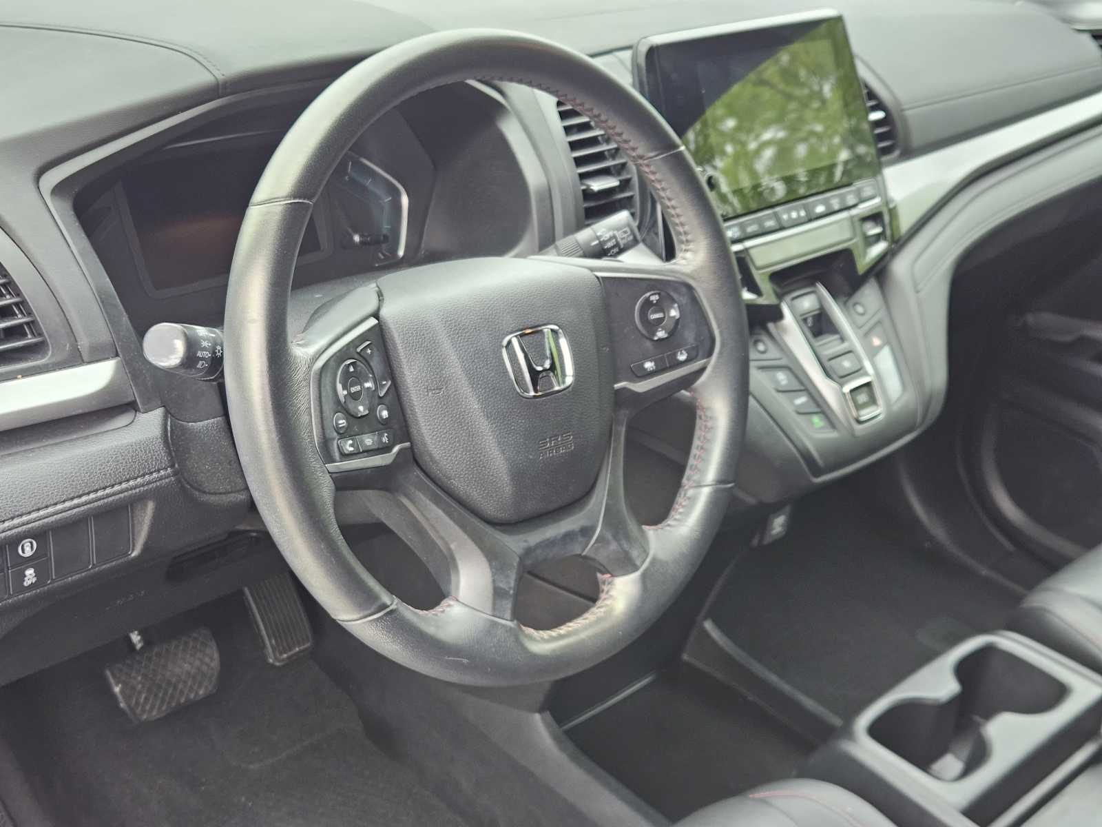 Thumbnail: 2023 Honda Odyssey - 2