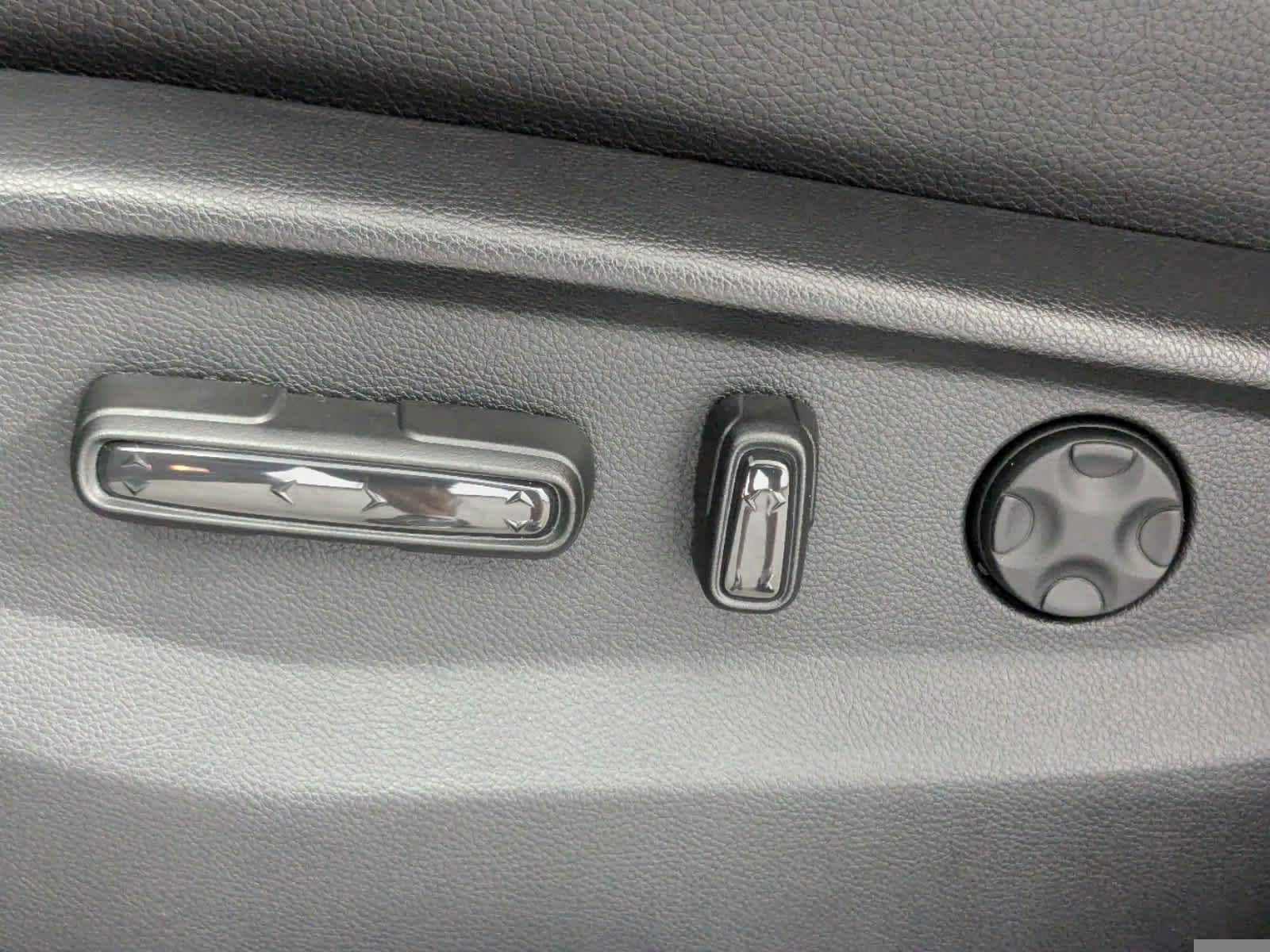 Thumbnail: 2026 Honda Odyssey - 13