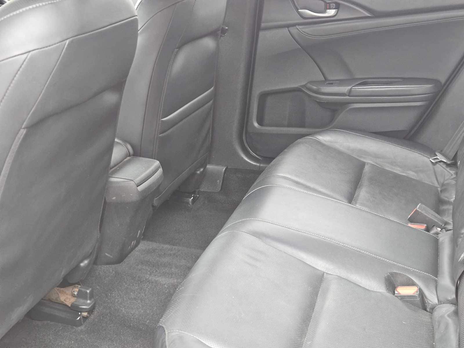 Thumbnail: 2019 Honda Insight - 28