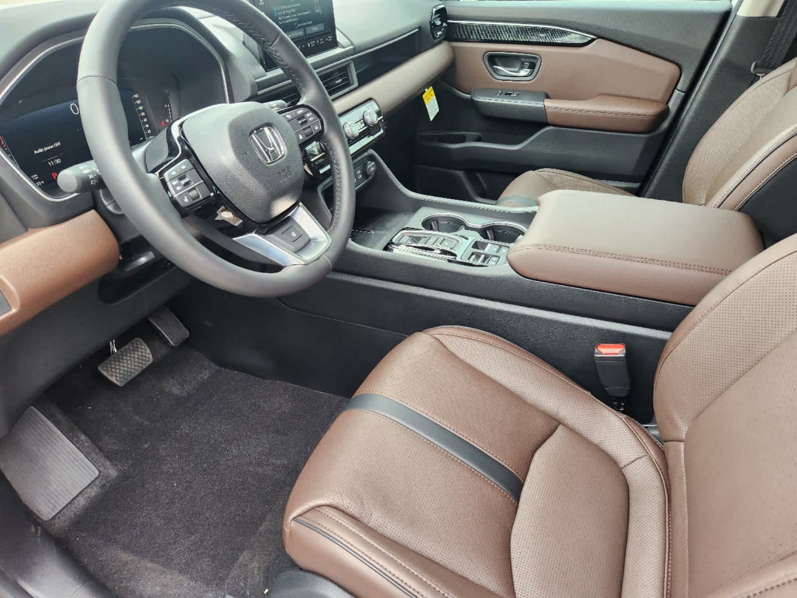 Thumbnail: 2025 Honda Pilot - 2