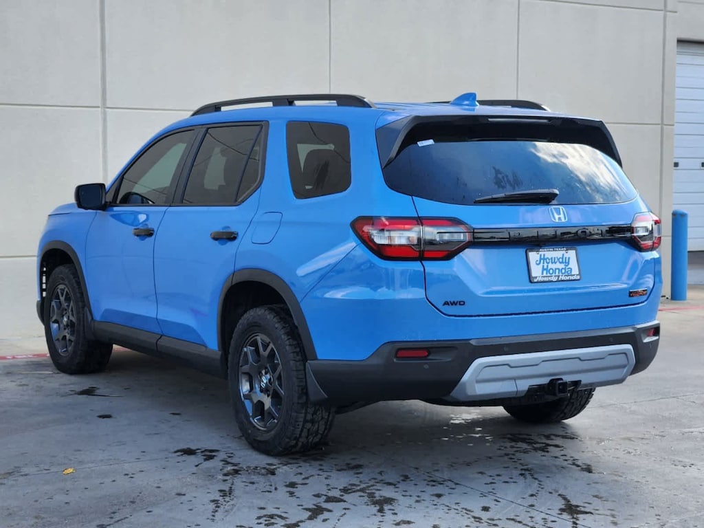 New 2025 Honda Pilot TrailSport SUV
