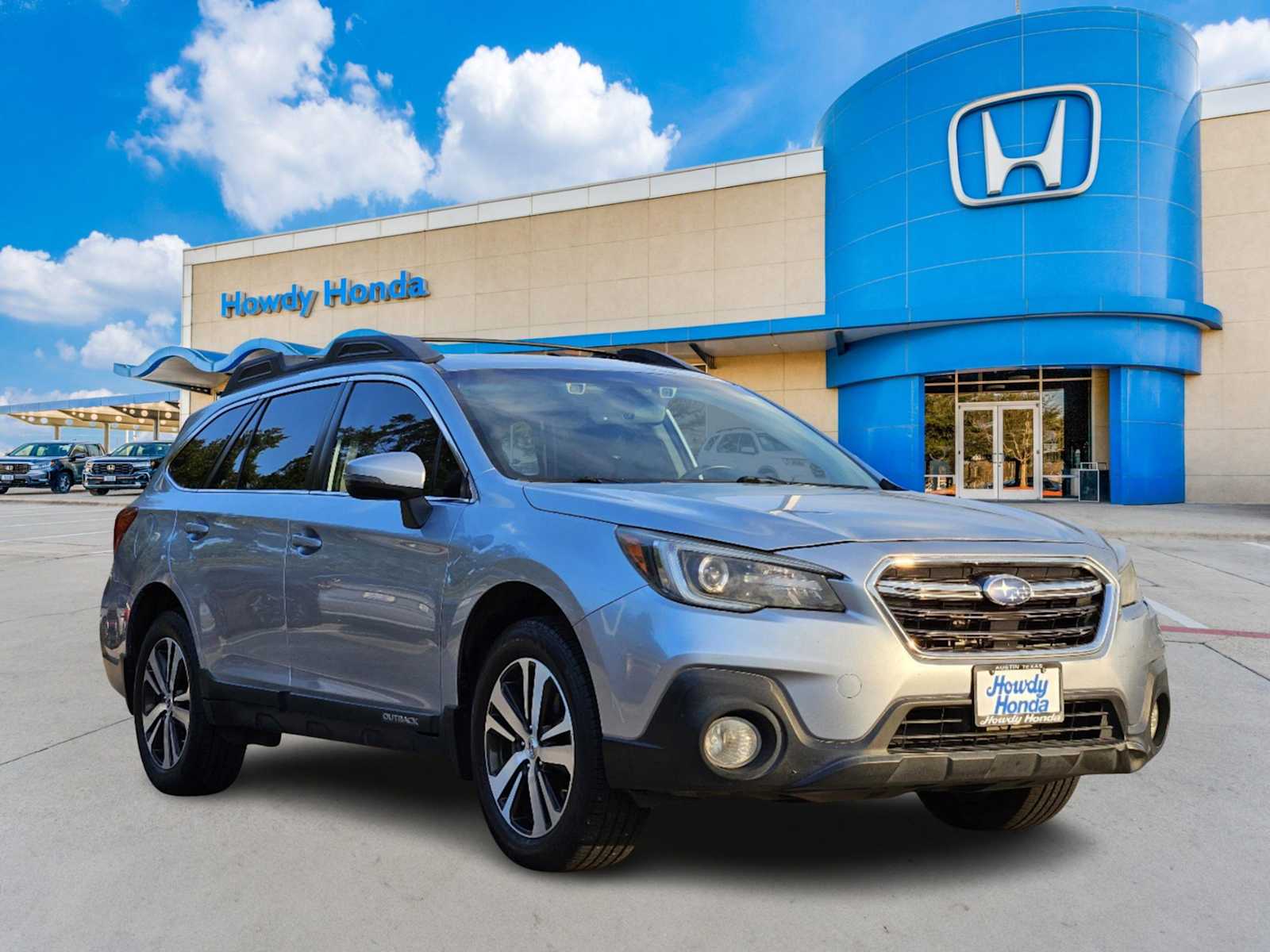 2018 Subaru Outback Limited -
                Austin, TX