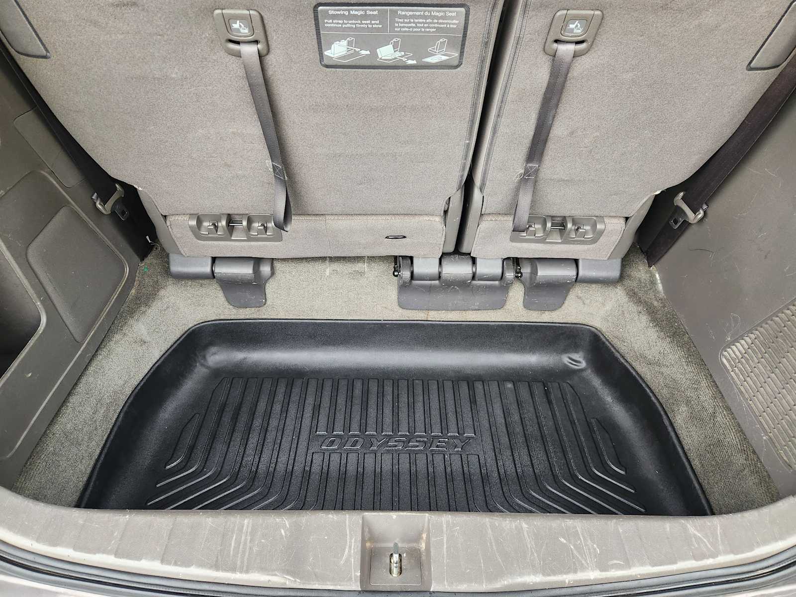 Thumbnail: 2014 Honda Odyssey - 32