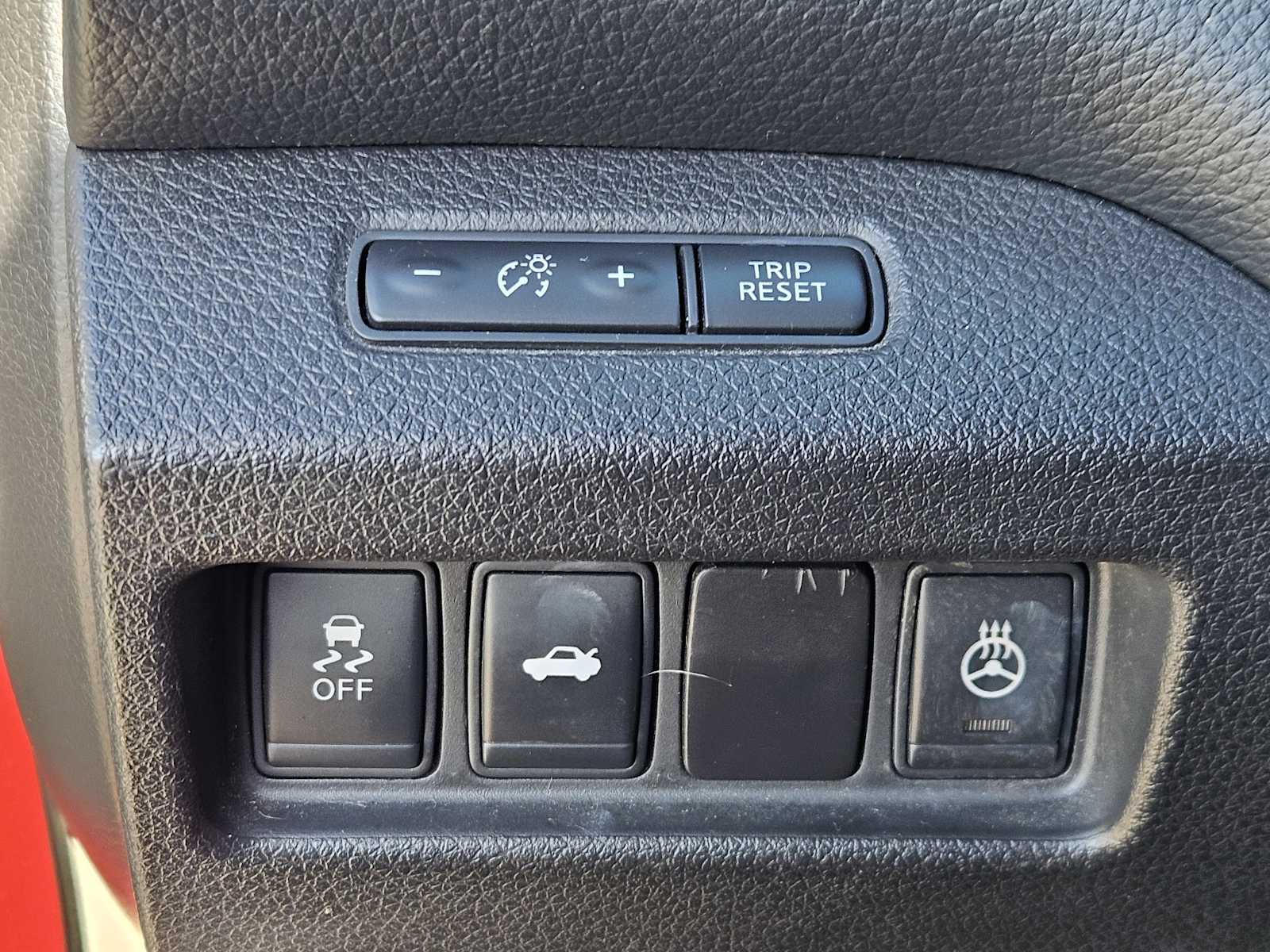 Thumbnail: 2013 Nissan Altima - 22