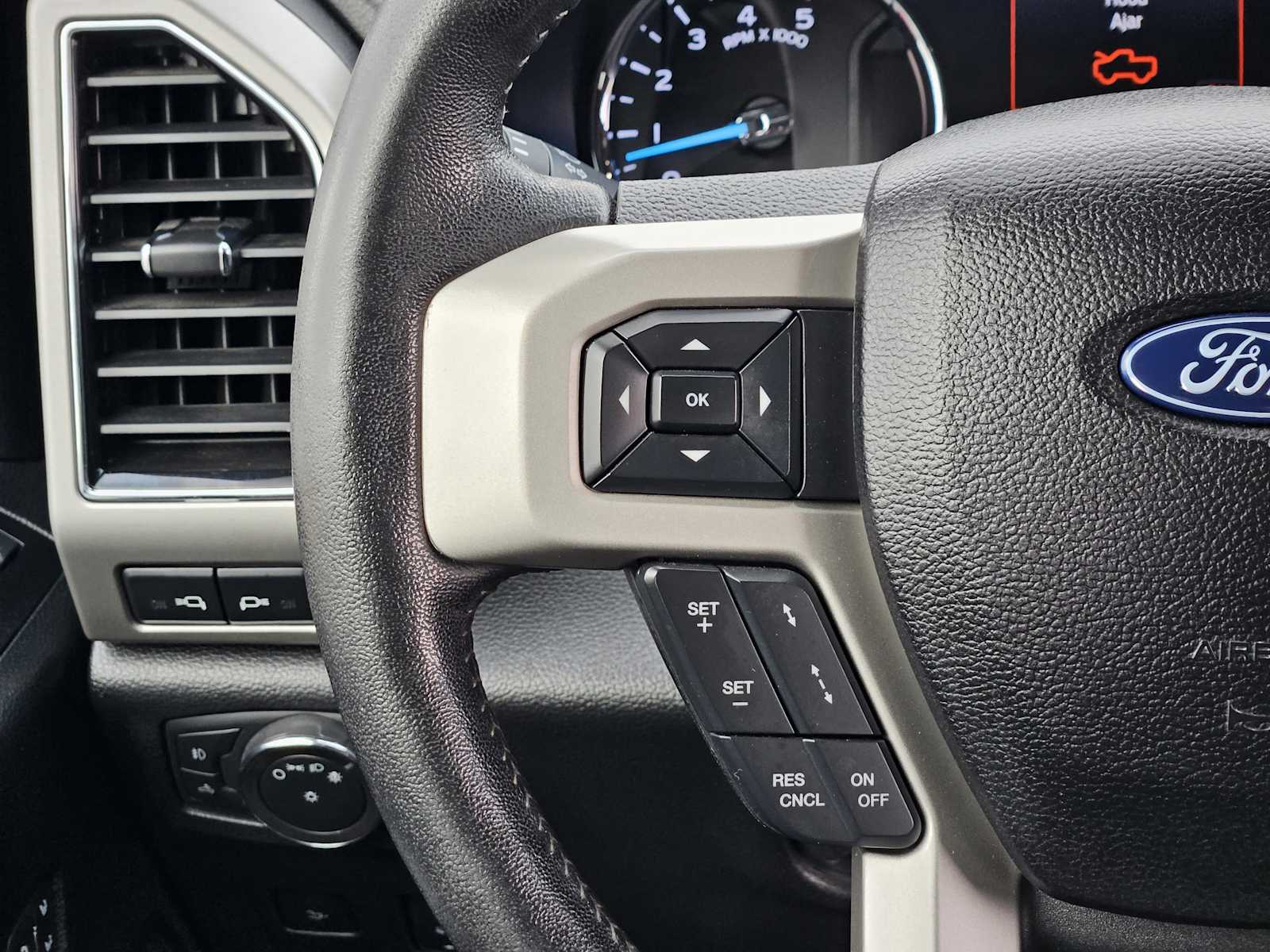 Thumbnail: 2020 Ford Econoline - 28