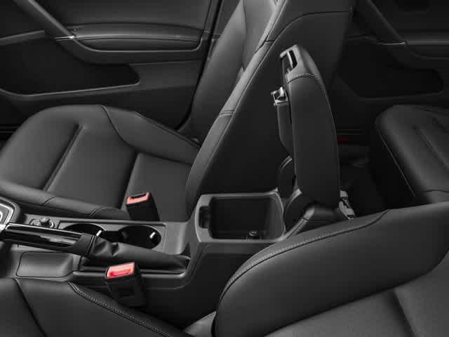 Thumbnail: 2017 Volkswagen Golf - 15