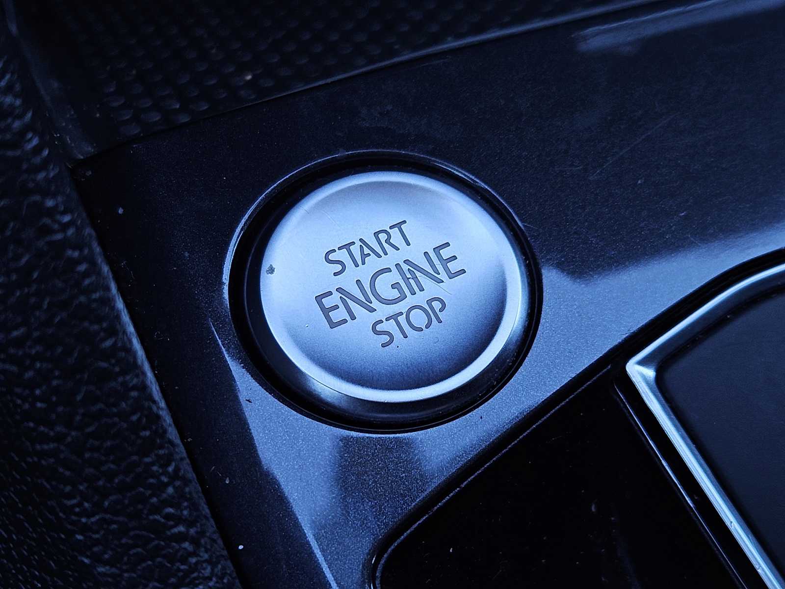 Thumbnail: 2019 Volkswagen Tiguan - 20