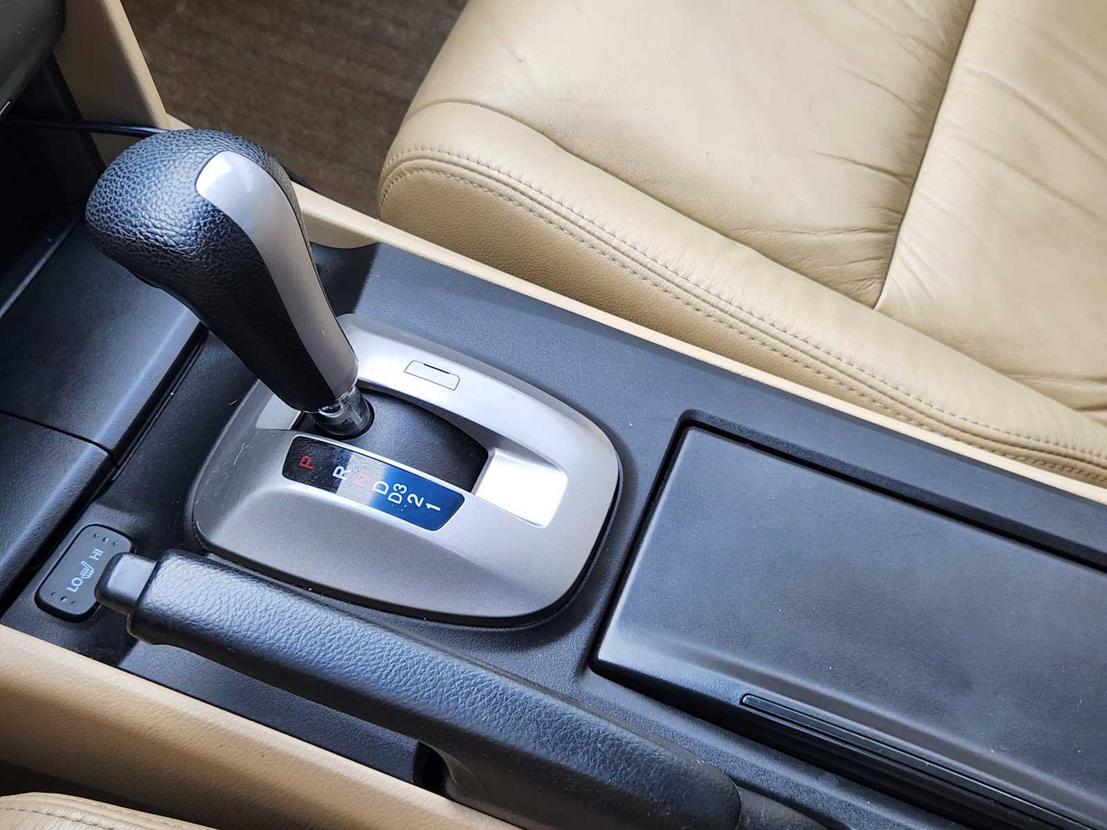 Thumbnail: 2010 Honda Accord - 19