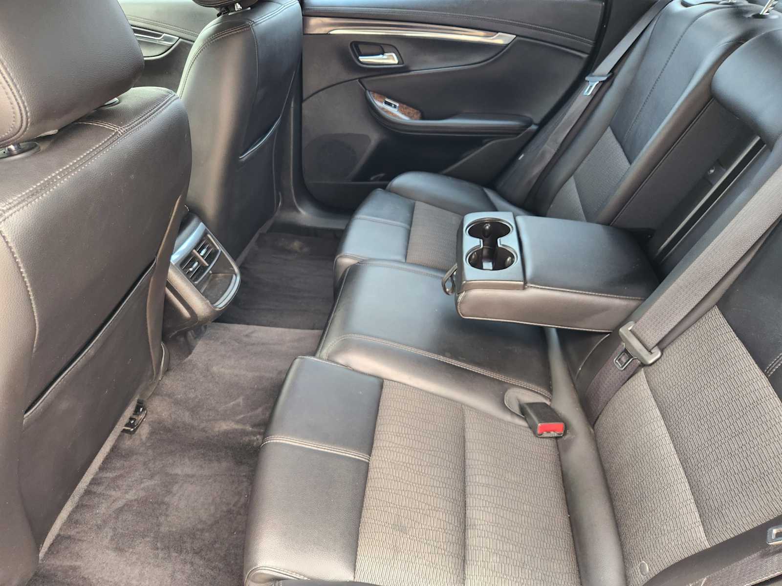 Thumbnail: 2015 Chevrolet Impala - 30