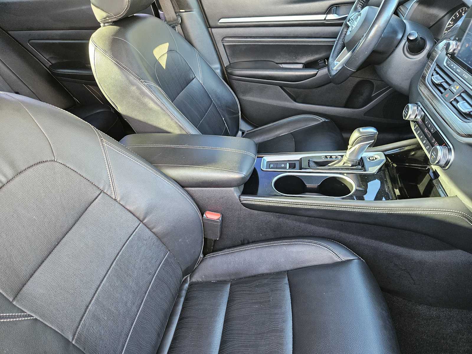 Thumbnail: 2020 Nissan Altima - 14