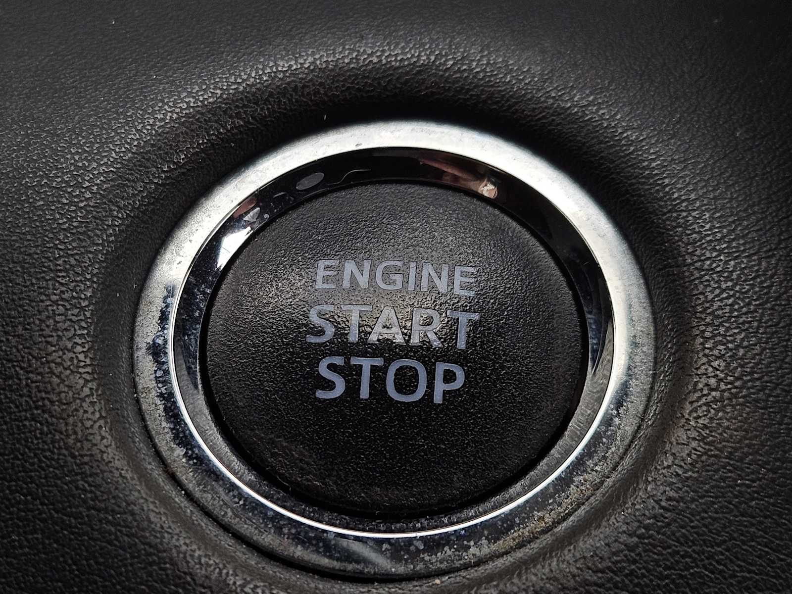 Thumbnail: 2022 Toyota Highlander - 21