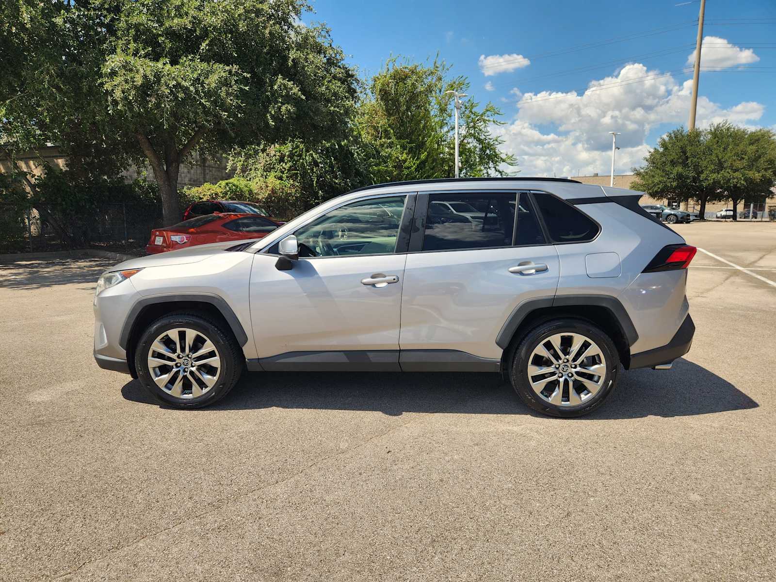 Used 2019 Toyota RAV4 XLE Premium SUV