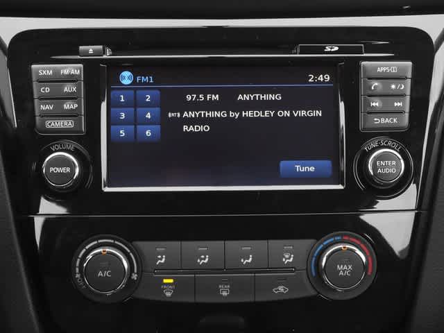 Thumbnail: 2016 Nissan Rogue - 11