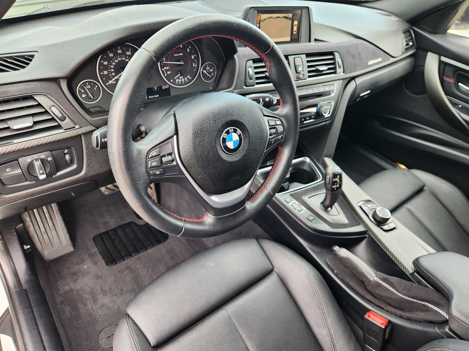 Thumbnail: 2015 BMW 3 Series - 2