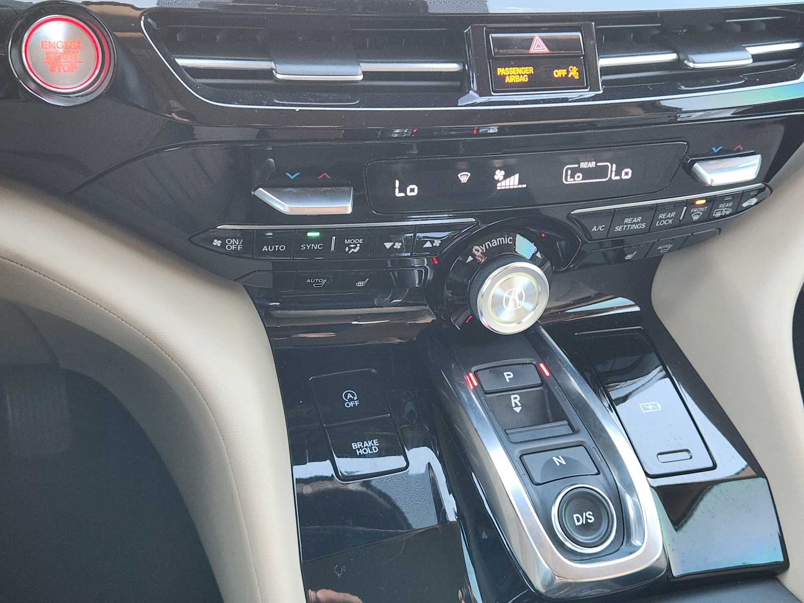 Thumbnail: 2022 Acura MDX - 18