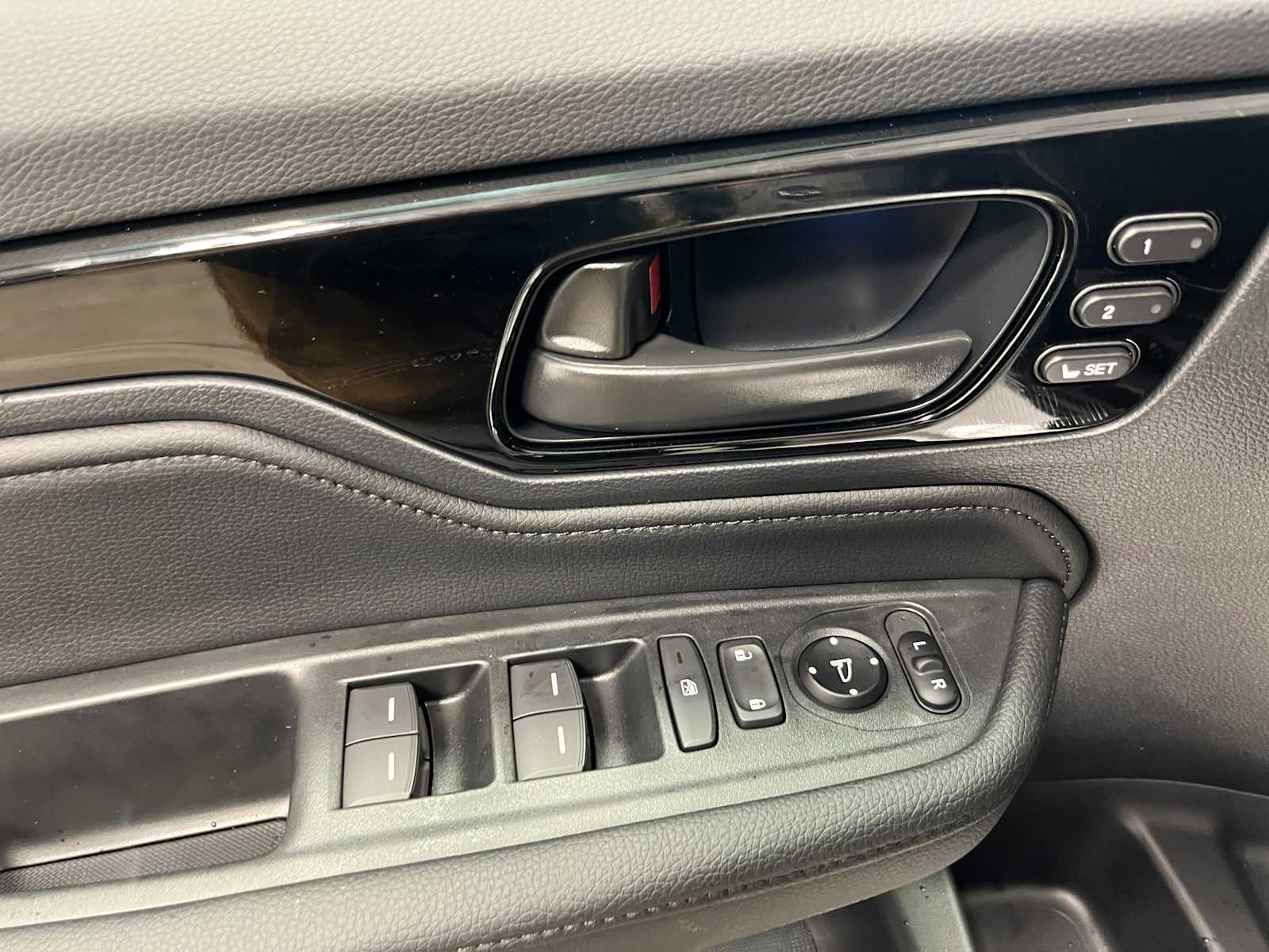 Thumbnail: 2026 Honda Odyssey - 13