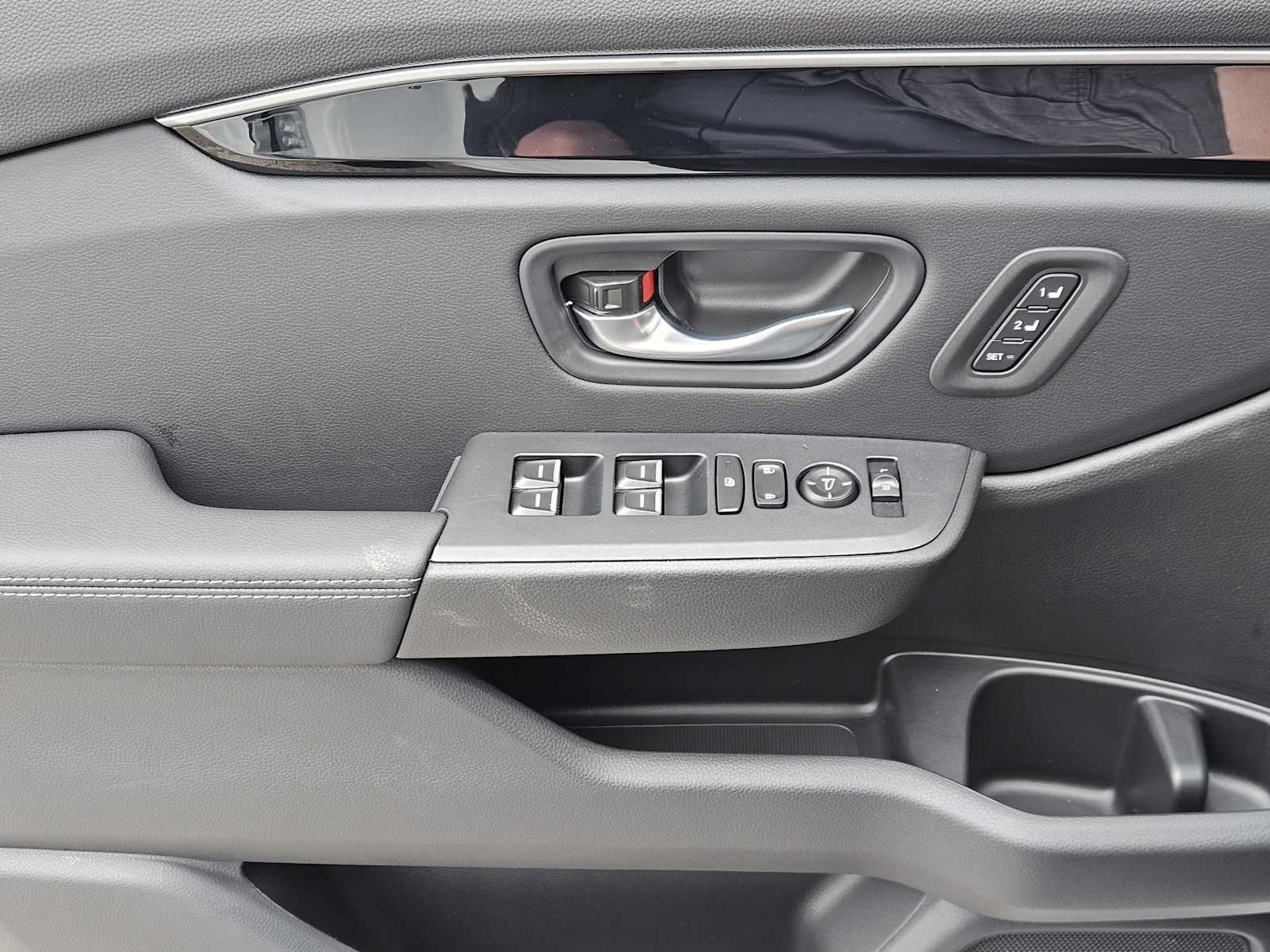 Thumbnail: 2025 Honda Pilot - 18