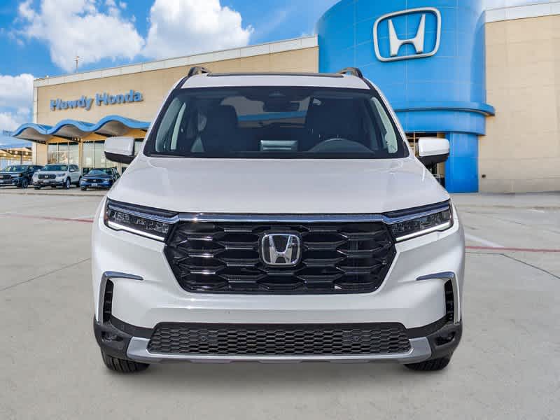 2025 Honda Pilot Touring 8