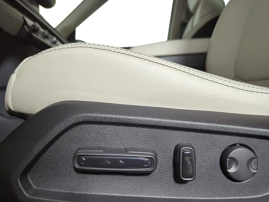 Thumbnail: 2026 Honda Pilot - 21